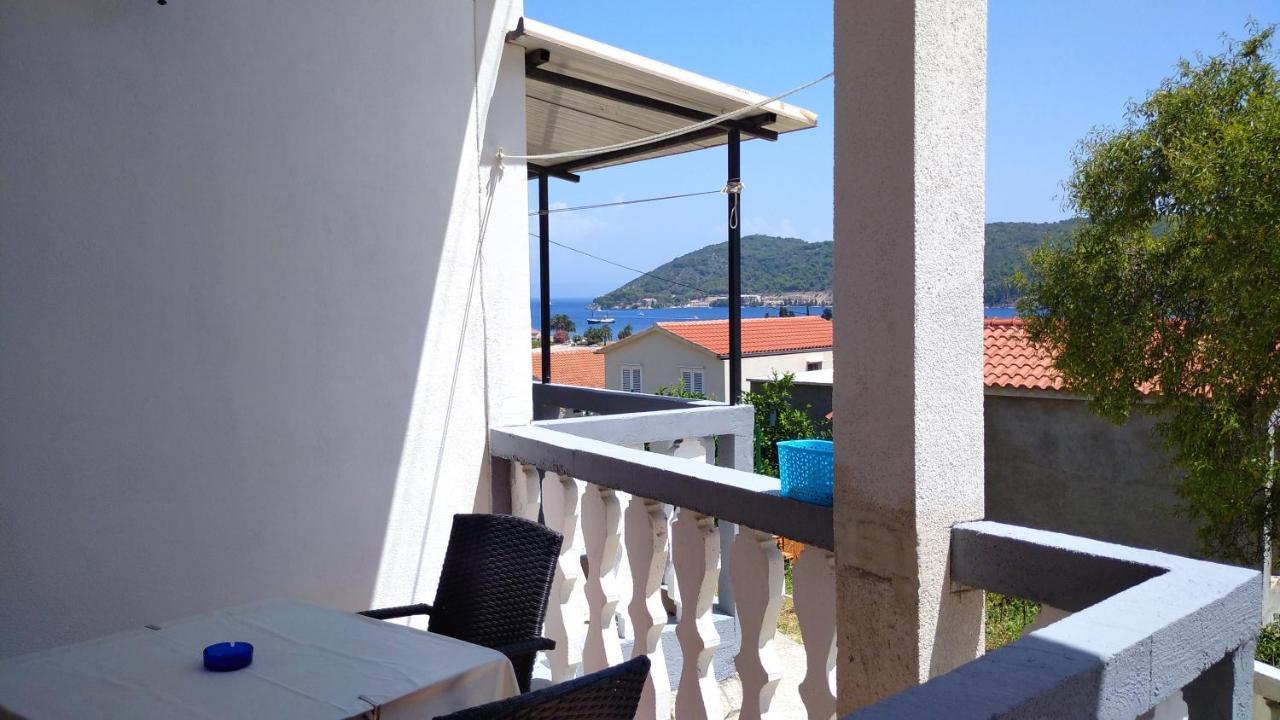 Ferienwohnung Moki Vis Exterior foto