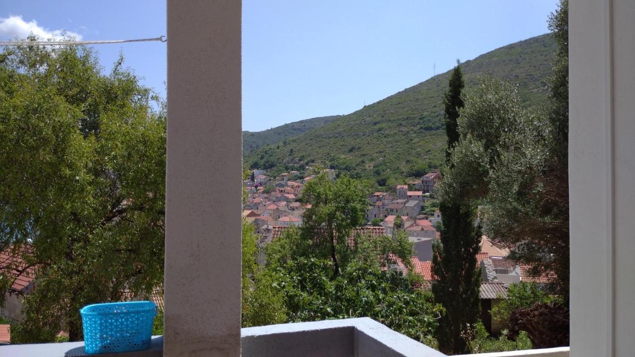 Ferienwohnung Moki Vis Exterior foto