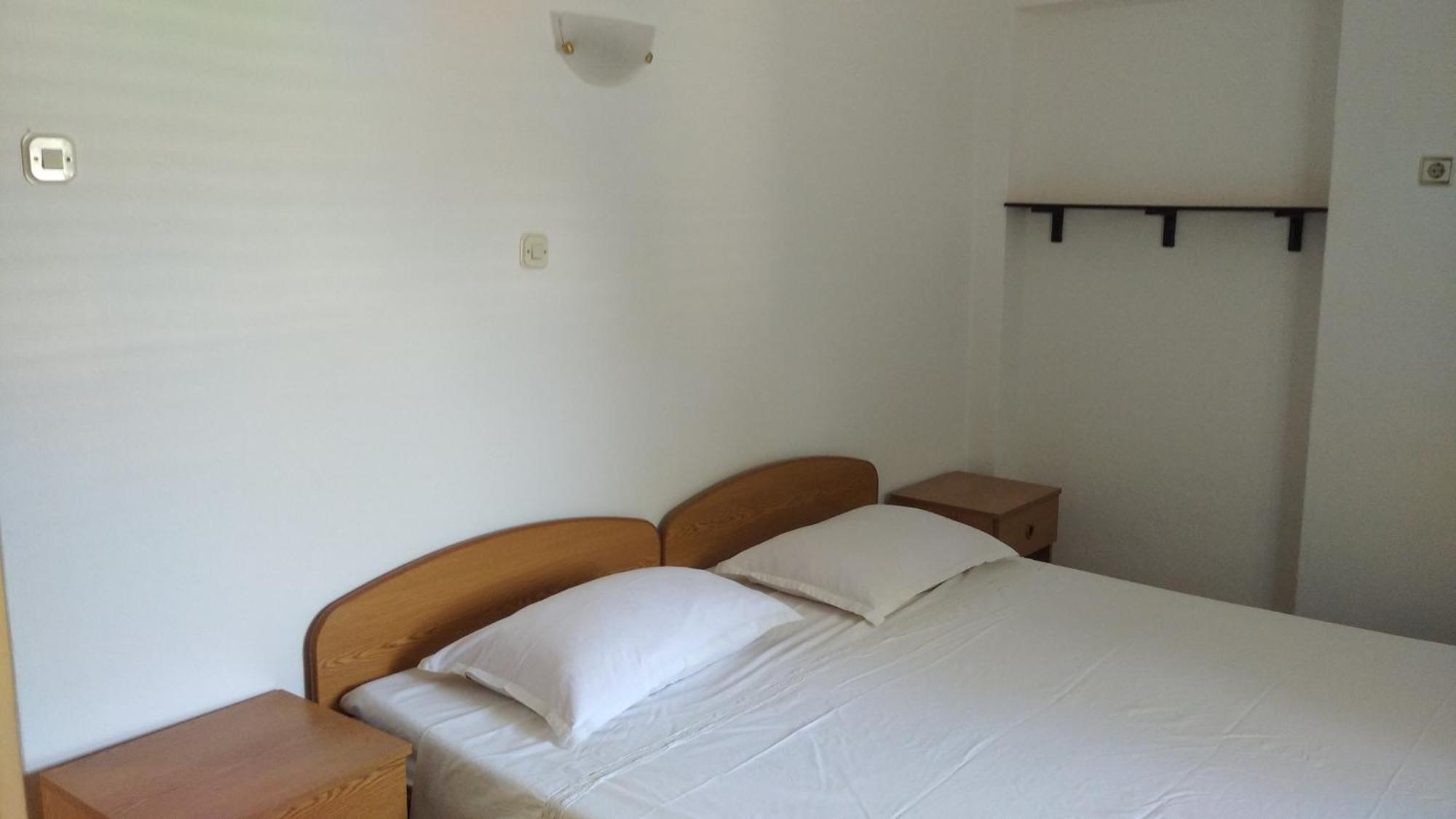 Ferienwohnung Moki Vis Exterior foto